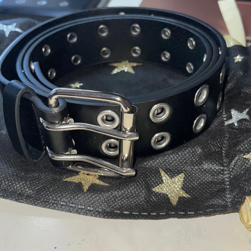Grommet Belt